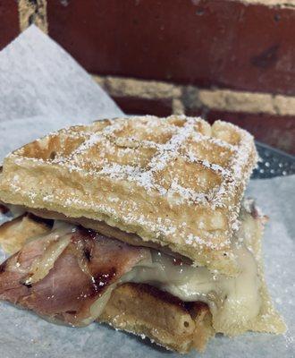 Monte Cristo Wafflewich