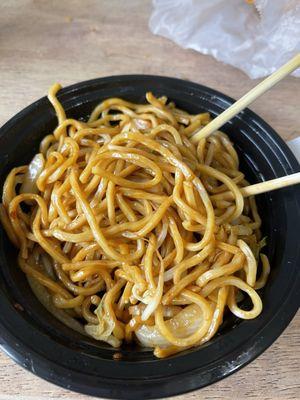 Spicy shrimp lo mein