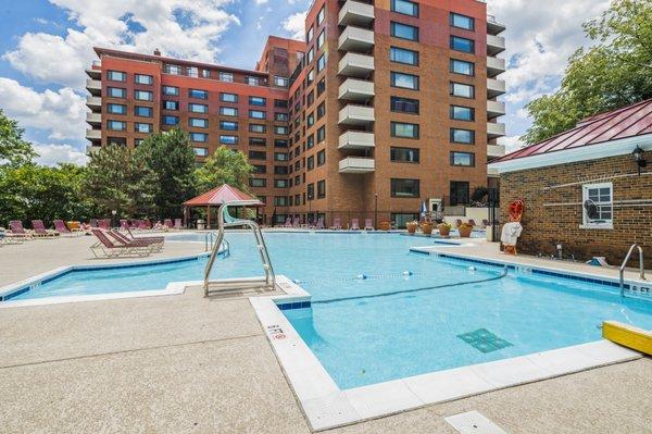 1021 Arlington Blvd #317 in Roslyn for rent.