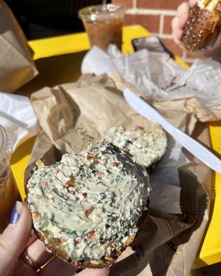 Veggie cream cheese