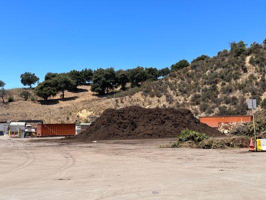 Free mulch available here to county residents