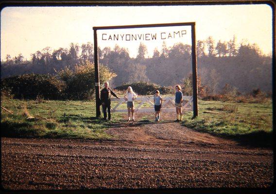 The original sign in 1966 with founder Dr. Ernie Campbell and 3 of his daughters