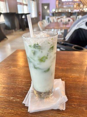 Coconut mojito