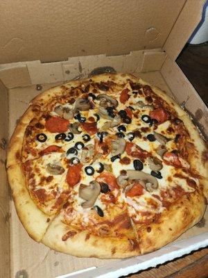 Pepperoni mushroom olives.