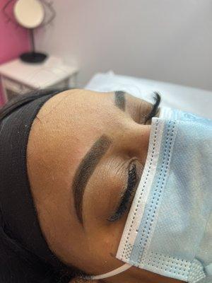 Brow tint