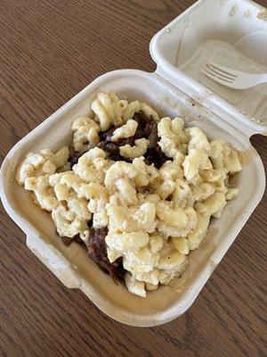 Brisket Bowl with black-eye peas and lots of mac and cheese ($15, 4 stars)