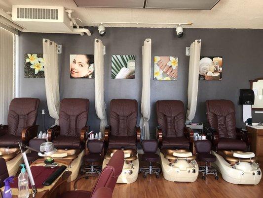 Glamorous Experience Salon