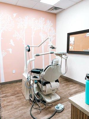 Our hygienist room! Where you will have your X-rays and exam done!