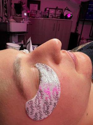 Blissface Esthetics 
 301 Newbury Street Suite 4 Studio 17
 Danvers, MA 01923
 (866) 952-3223  
 Services: https://blissfaceesthetics.com