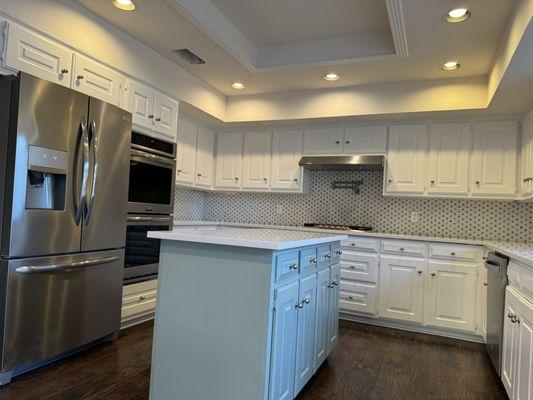 Kitchen cabinet Painting