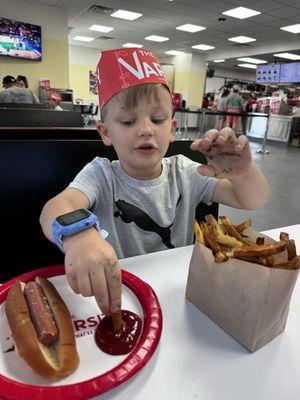 Plenty of fries in the kids meal!