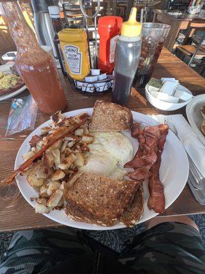 Bacon and eggs with American fries