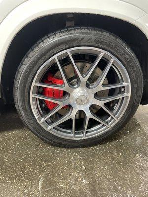 Red calipers