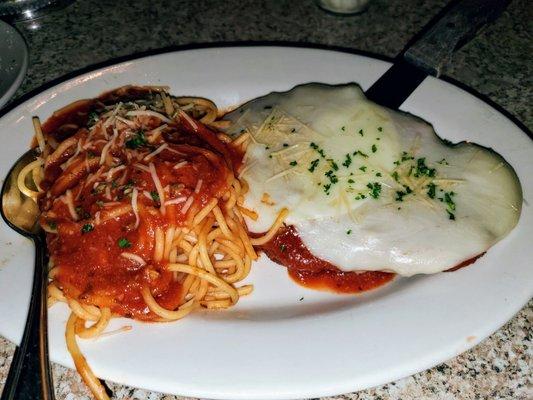 Chicken Parmesan w/ Psghetti.