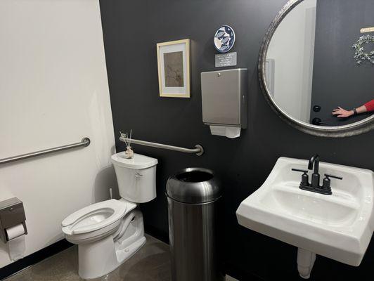 Bathrooms- clean and amazing!