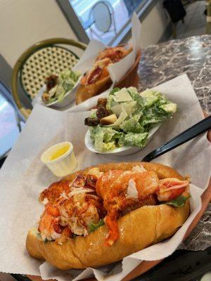 Buy 1 lobster roll get half off!