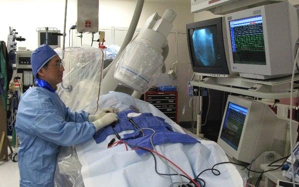 Dr. Ong performing a catheter ablation procedure.