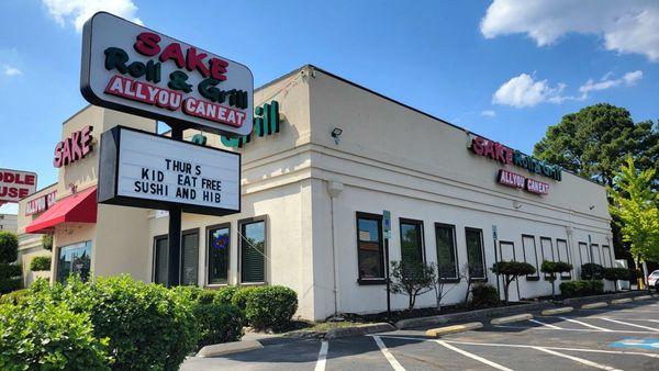 Sake Roll and Grill exterior and entrance.