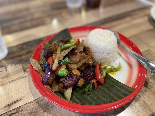 Spicy Basil Eggplant