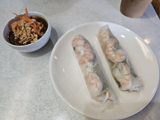 Shrimp rolls