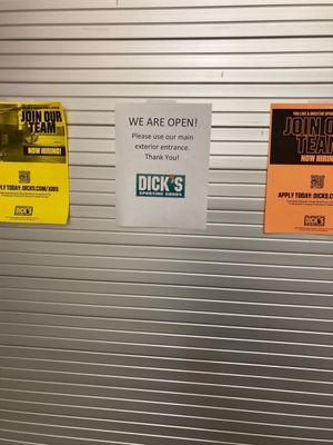 DICK'S Sporting Goods