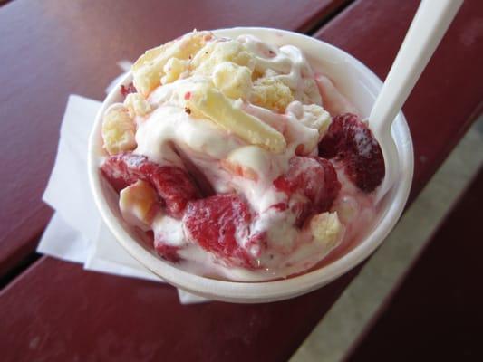 Cheesecake Flurry with Strawberries