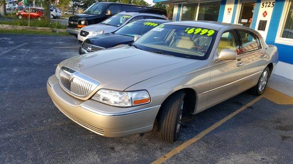 2008 Town Car For Sale! | Bad Credit is OK! | Buy Here, Pay Here