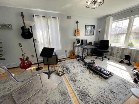 One of our spacious Guitar and Bass Lesson Studios