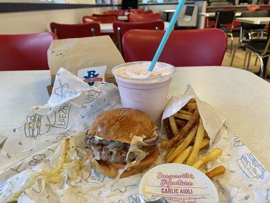 No. 6 Burger  Regular Fries  with Garlic  Aioli and Oregon Strawberry  Bliss shake