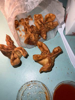 Crab Rangoons (6)