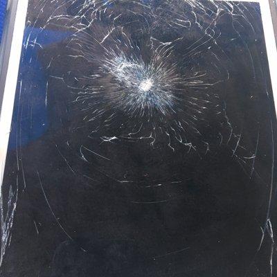 Shattered iPad mini 4