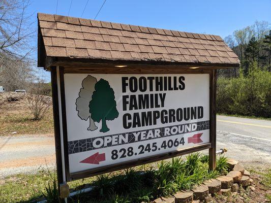 Entrance to Foothills Family Campgrounds