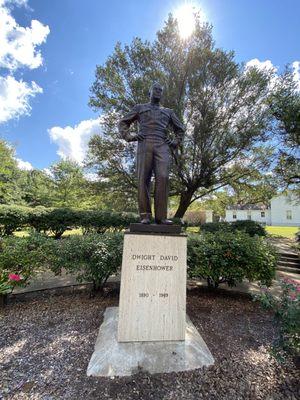 Ike statue on the grounds