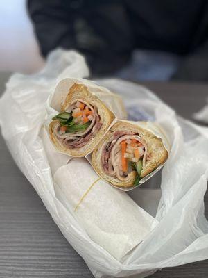 Banh Mi Ba Lee