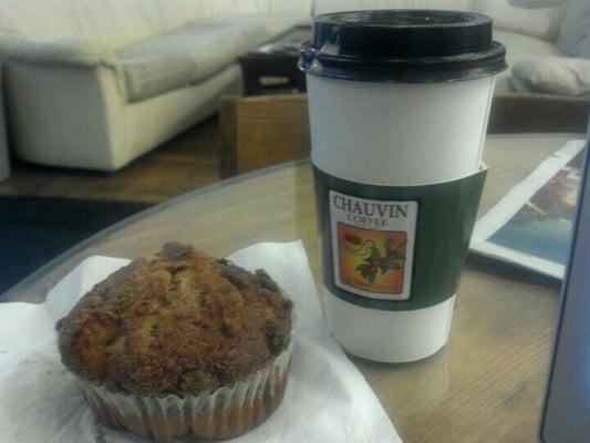 Cinnamon muffin and hot chocolate. Delicious.