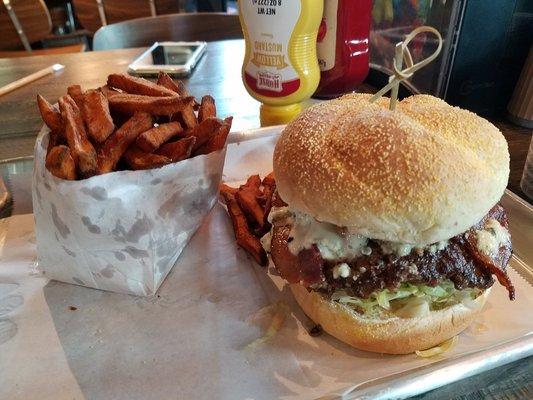 Bleu Cheeseburger w/sweet potato fries.