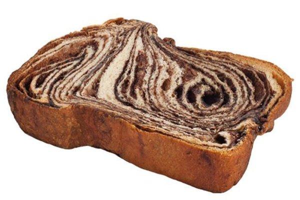 CINNAMON BABKA, BUBBELEH!