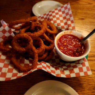 Complimentary basket of onion rings