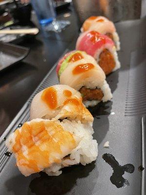 Spicy rainbow roll - very tasty.