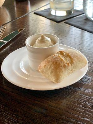 warm bread with cinnamon and honey butter