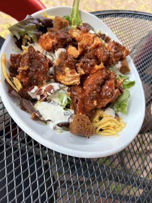 Chicken finger salad with buffalo sauce