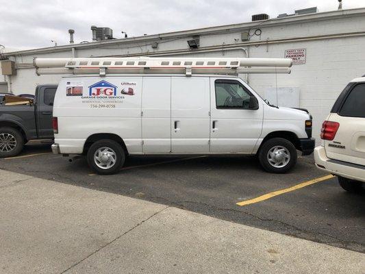 Here's how the dumb ass chef parks. Already limited parking and he really takes up 2 spots. The food sucks, the service sucks they suck.