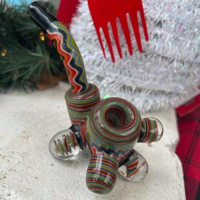 Sherlock pipe made with linework techniques by @stonedponyglass