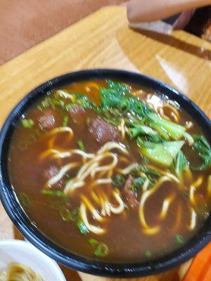 Beef noodle soup