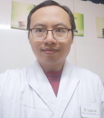 Dr Louis Jin joined the practice in 2023, he is a NCCAOM diplomate in Oriental Medicine, and L.Ac in TX and WI.