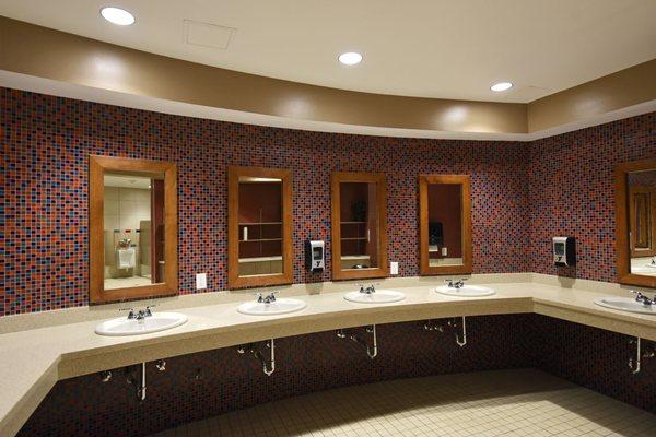 Frank DeLuca YMCA Family Center - Mens Locker Room