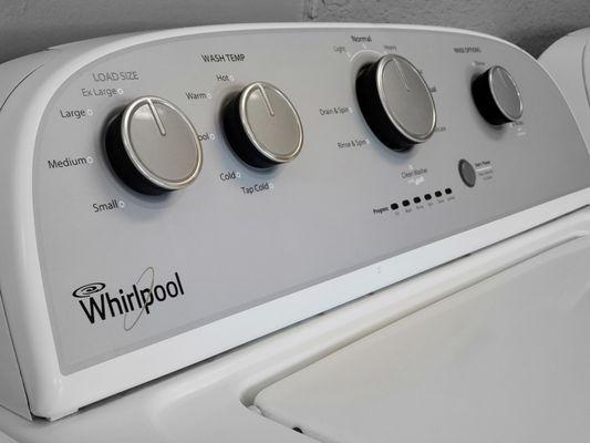 Whirlpool Top-Load Washer in White w/ Silver Panel | Lakeside Appliances Havasu