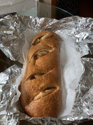 Apple cinnamon bread (yummmmmmmy!)