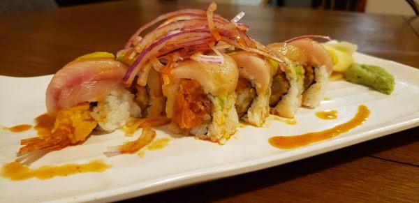 hamachi-scorpion-roll