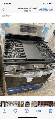 Stove GE 30" new five Burns oven convention